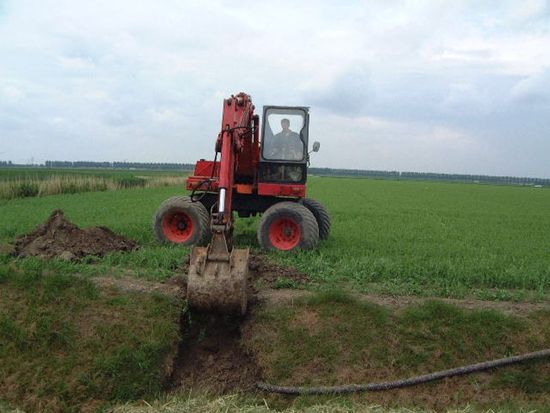 De aanleg van de toegangsweg van het windpark