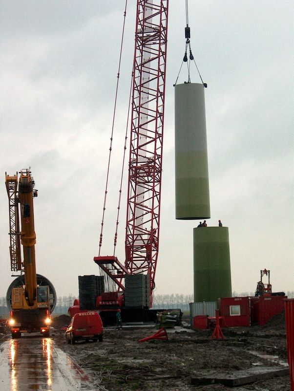 De bouw van een windturbine