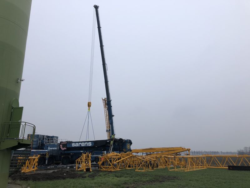 2 februari 2019; opbouw grote Liebherr kraan