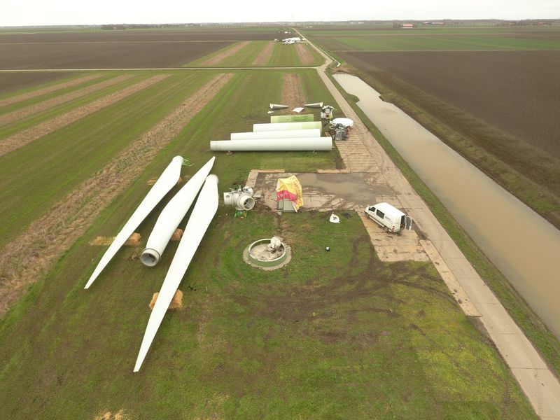 1 maart 2019; windmolen 4 transport klaar maken