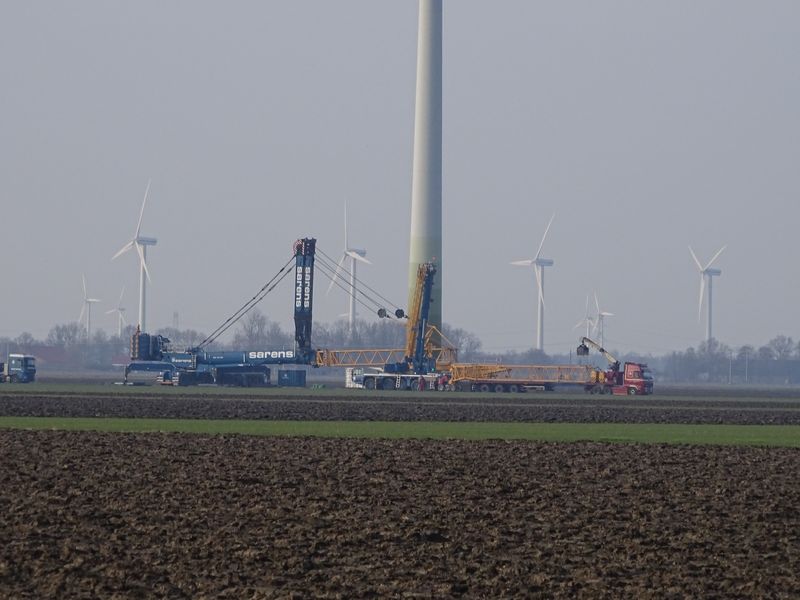 10 februari 2019; start ontmanteling eerste windmolen