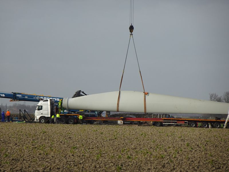 19 februari 2019; windmolen 1 op transport