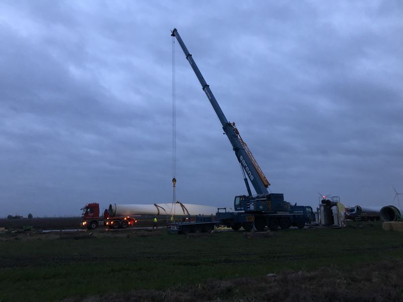 6 maart 2019; Windmolen 4 op transport