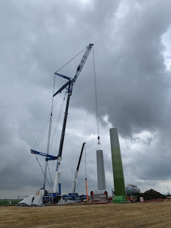 6 augustus 2019; opbouw windmolen 1