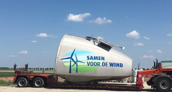 30 juli 2019; opbouw eerste windmolen