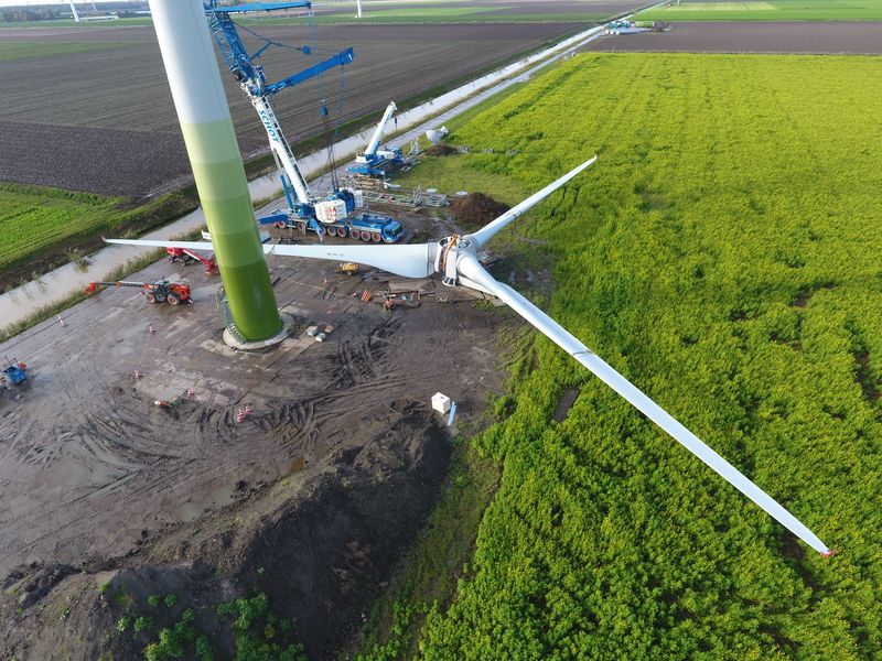 4 november 2019; Montage wieken windmolen 6