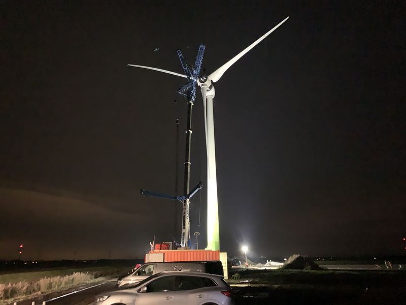 15 november 2019; Wieken windmolen 7 gemonteerd